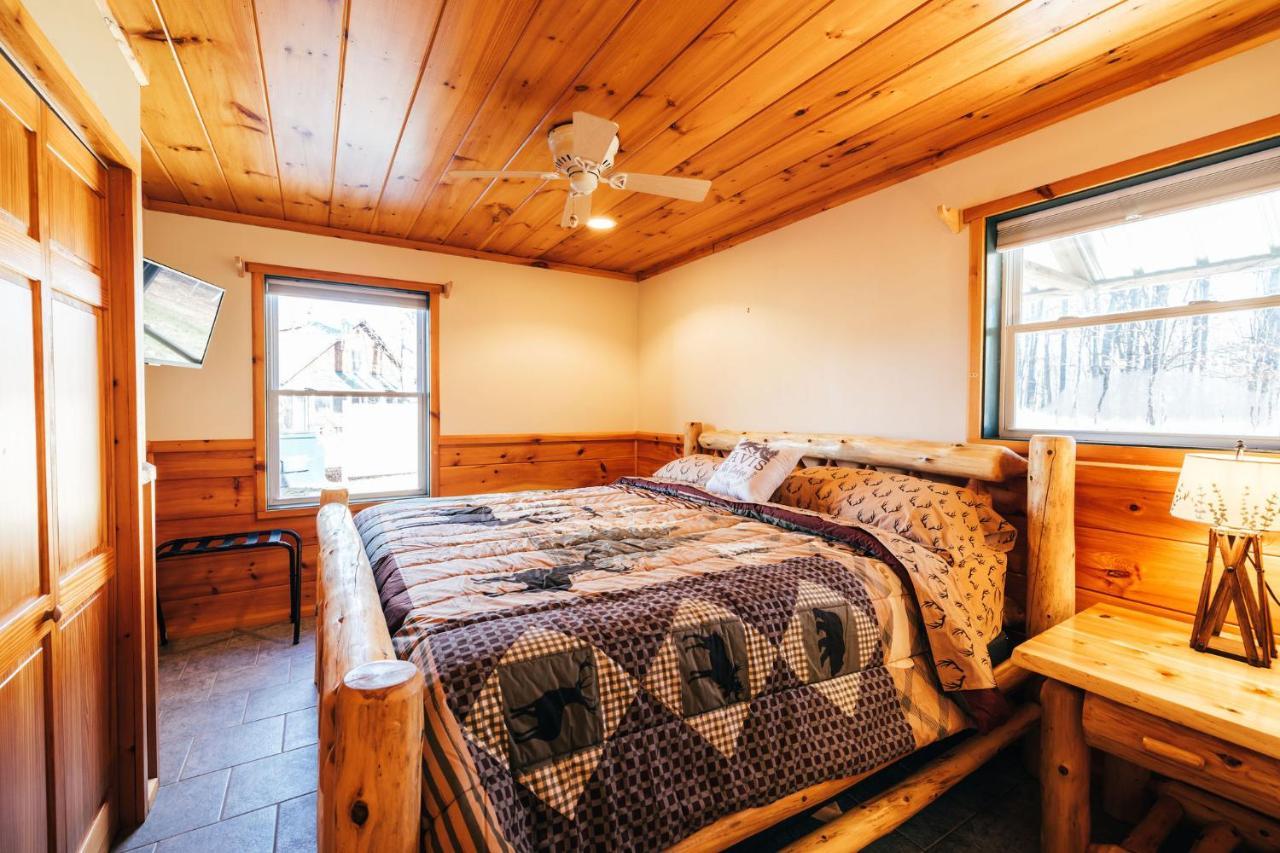 Ski Chalet W-Hot Tub, Only 3 Min To Sunday River Ski Lifts! Bethel Exterior foto